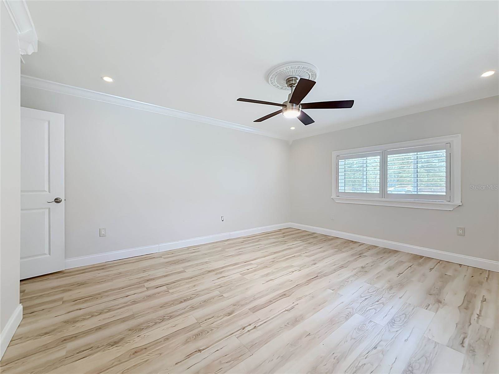 8270 30TH Avenue North, Saint Petersburg, FL 33710