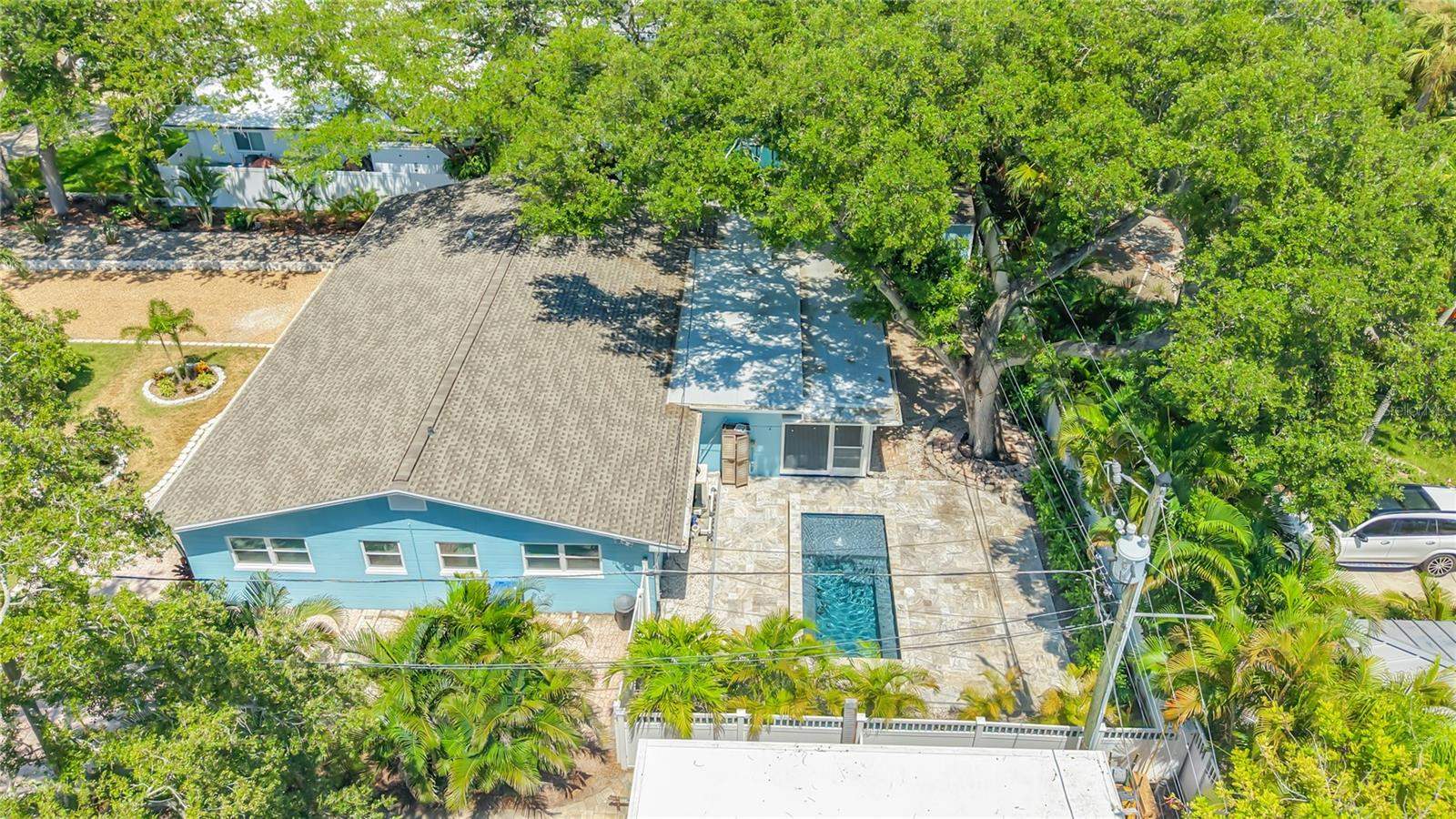 8270 30TH Avenue North, Saint Petersburg, FL 33710