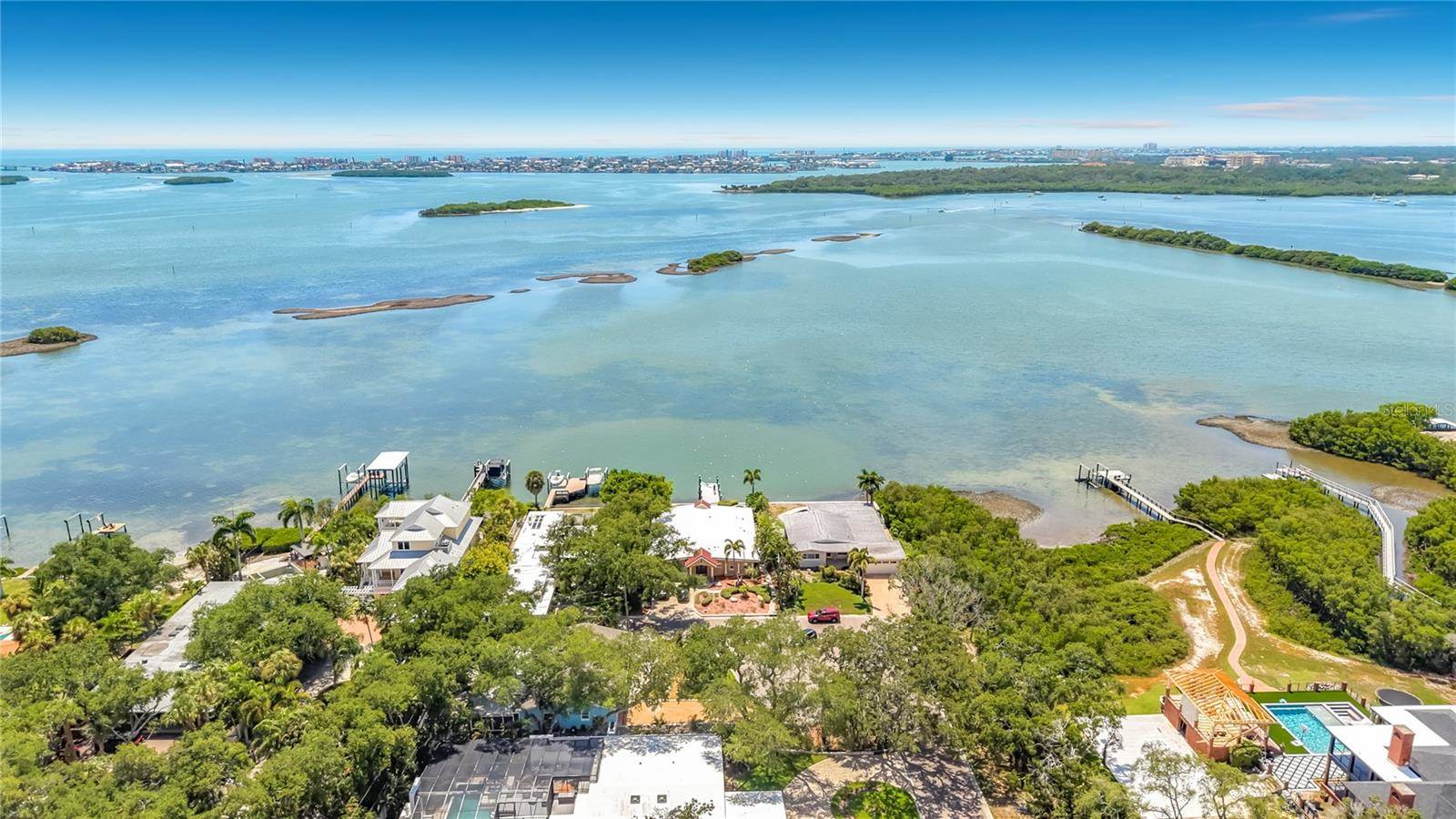 8270 30TH Avenue North, Saint Petersburg, FL 33710