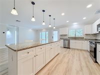 8270 30TH Avenue North, Saint Petersburg, FL 33710