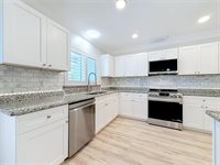 8270 30TH Avenue North, Saint Petersburg, FL 33710