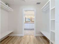 8270 30TH Avenue North, Saint Petersburg, FL 33710