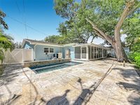 8270 30TH Avenue North, Saint Petersburg, FL 33710