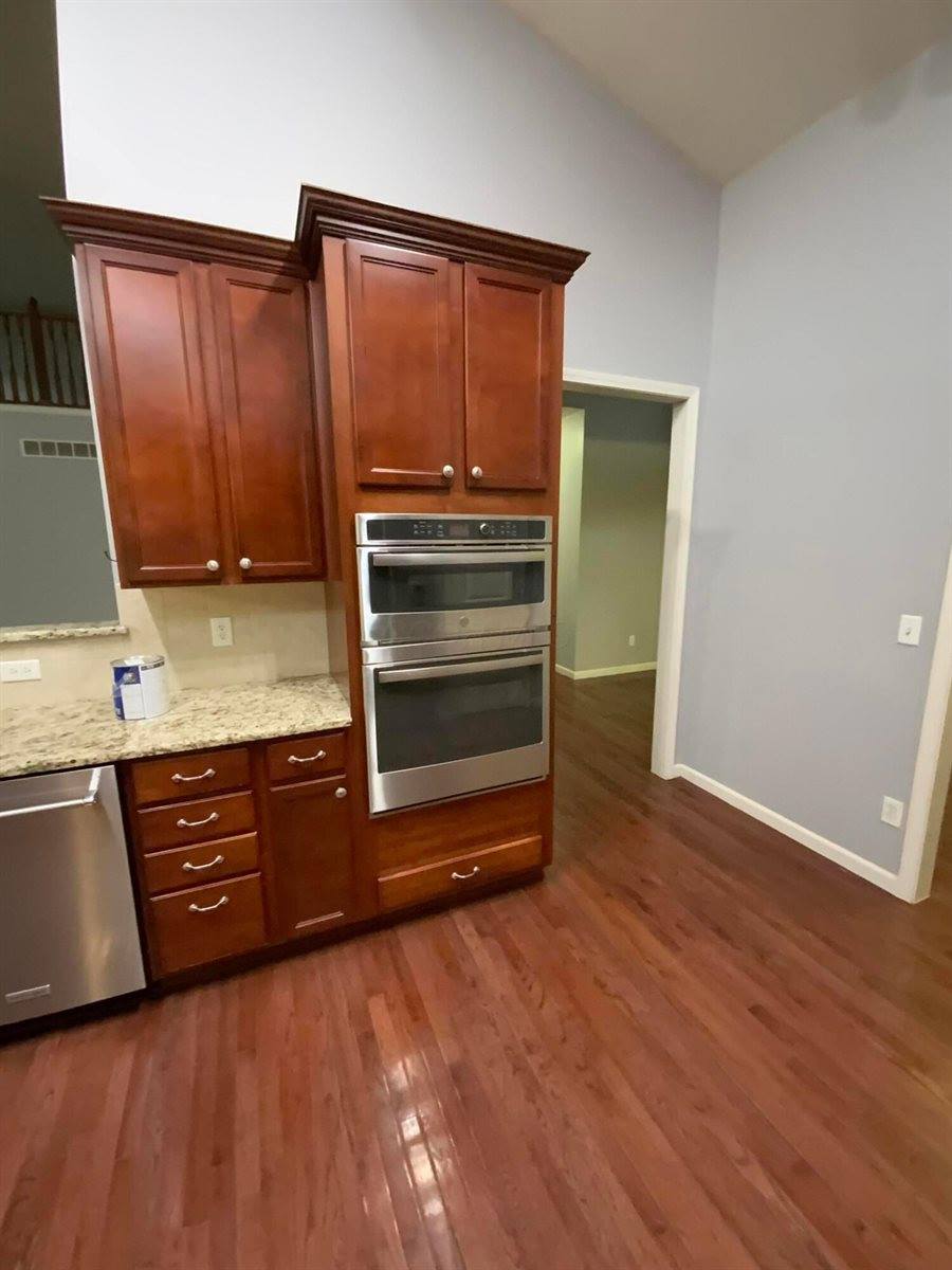 2178 Alum Crossing Drive, Lewis Center, OH 43035