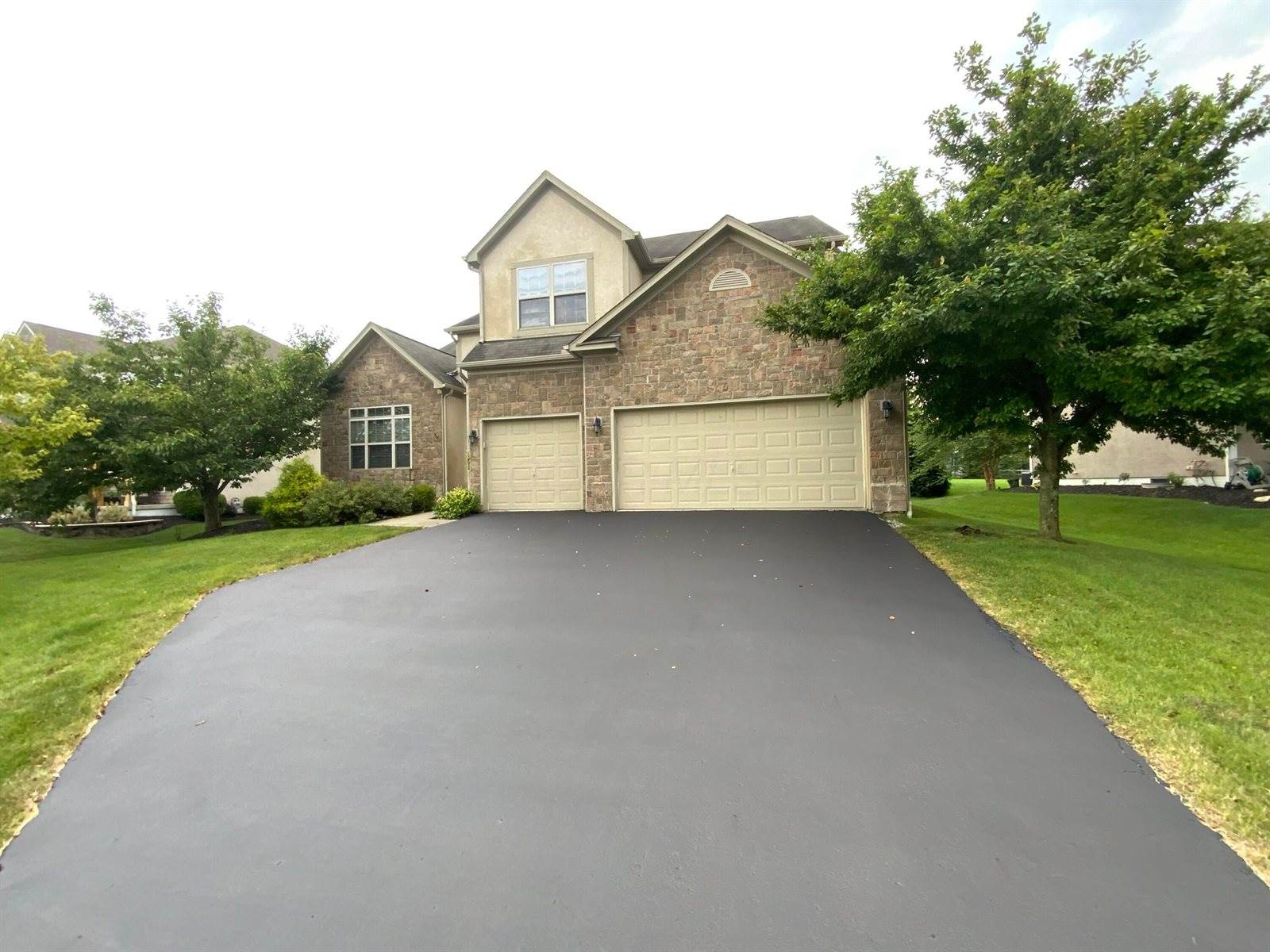 2178 Alum Crossing Drive, Lewis Center, OH 43035