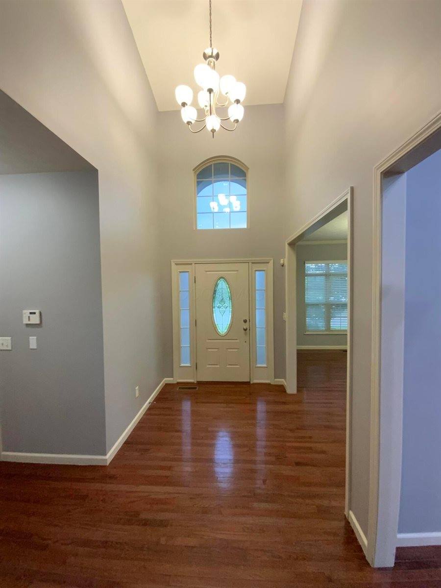 2178 Alum Crossing Drive, Lewis Center, OH 43035