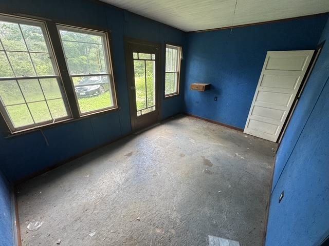 311 Hillwood Road, Cave City, KY 42127