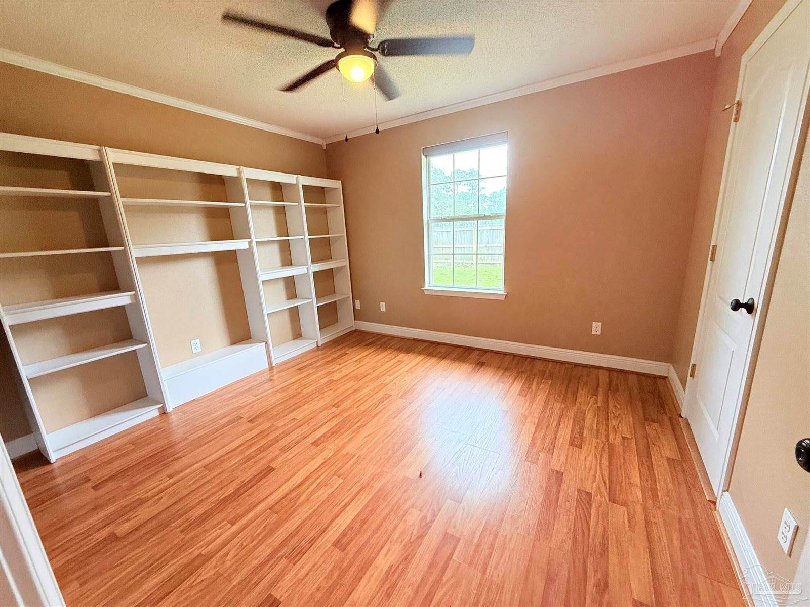 7901 Amethyst Dr, Pensacola, FL 32506