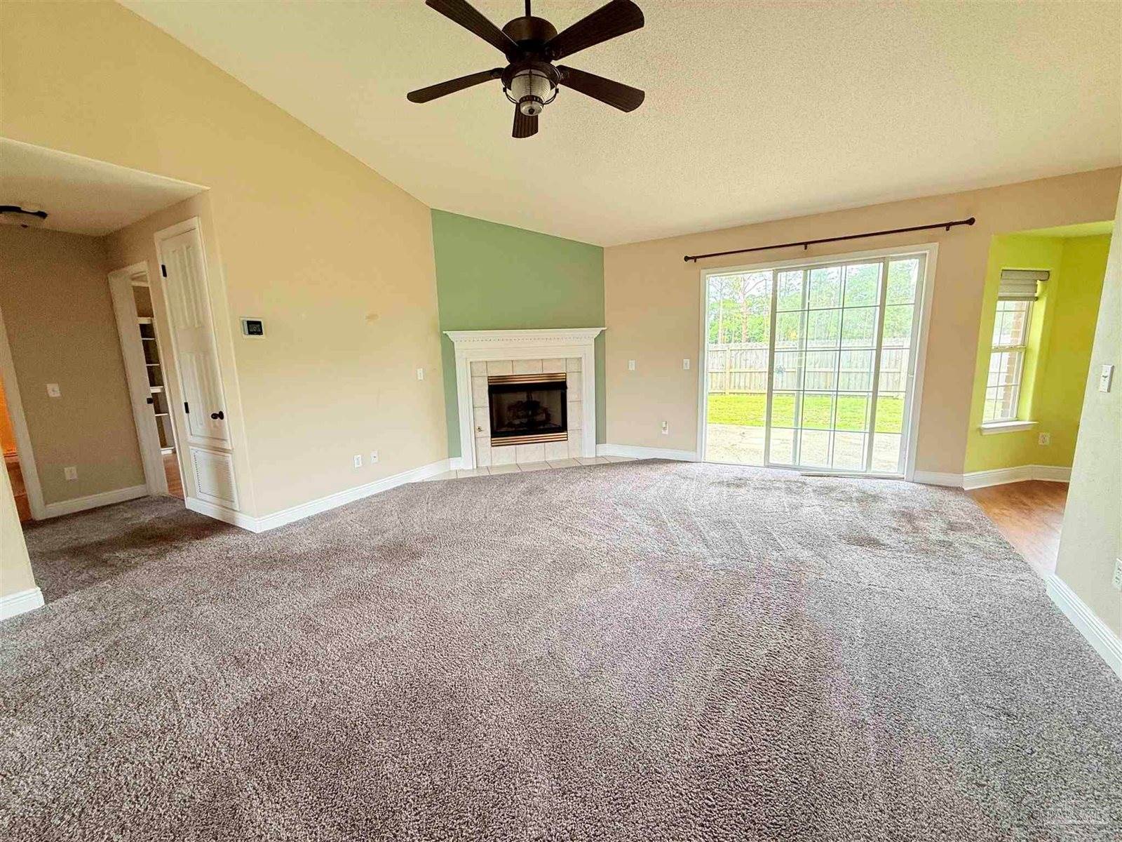 7901 Amethyst Dr, Pensacola, FL 32506