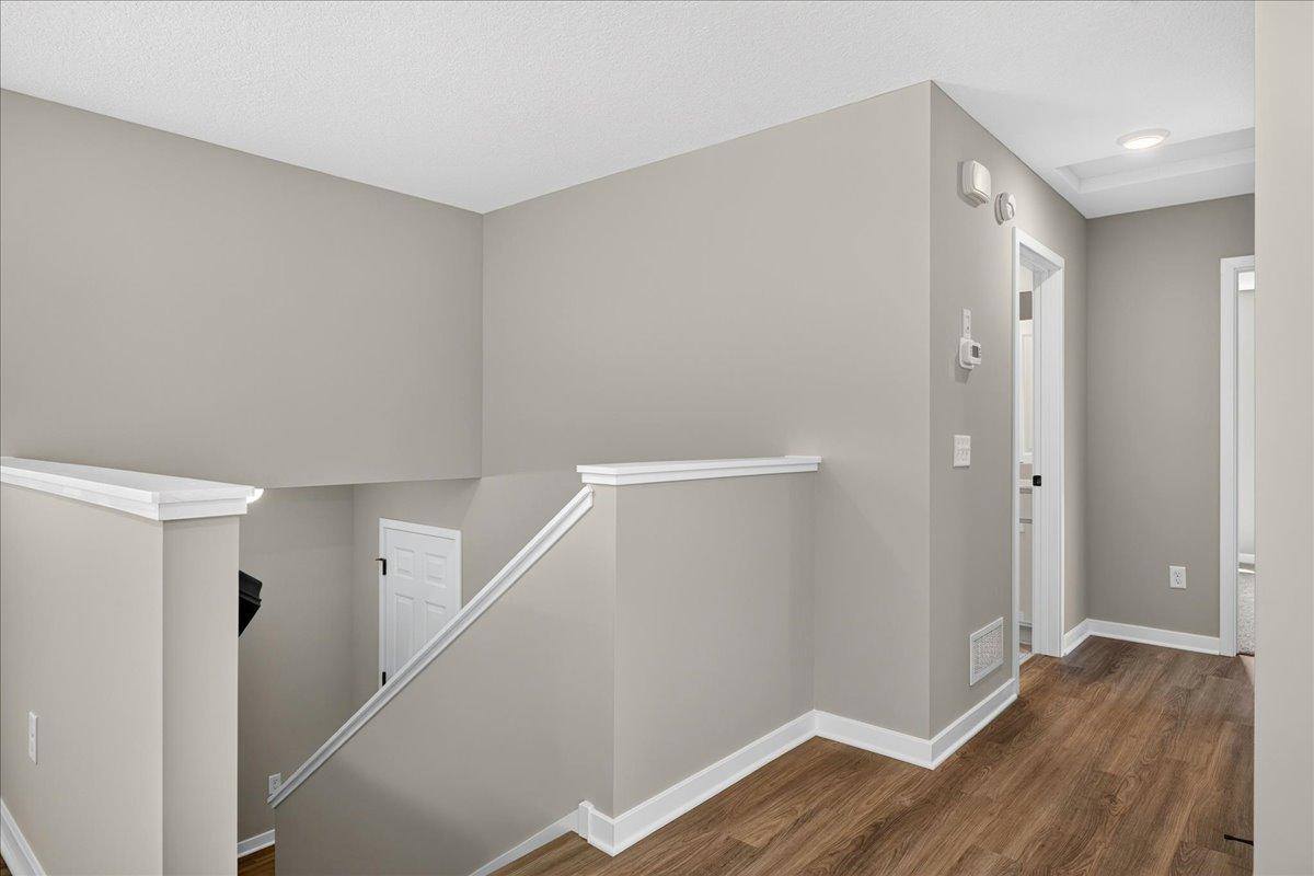 37547 Greenway Avenue, North Branch, MN 55056