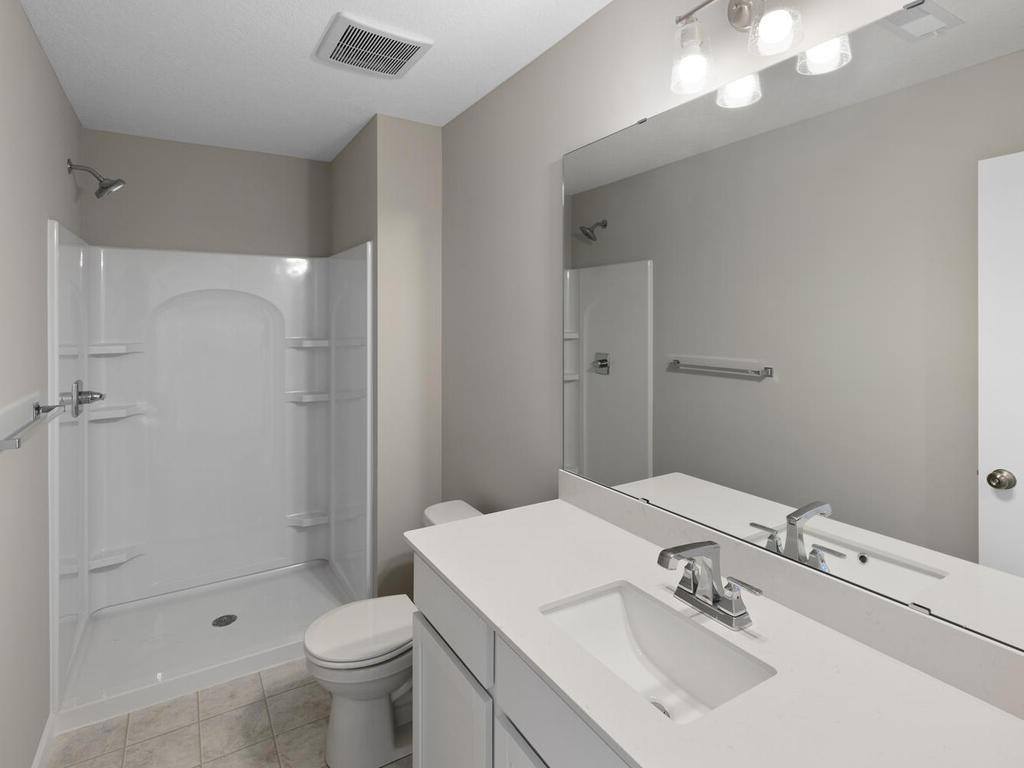 37547 Greenway Avenue, North Branch, MN 55056
