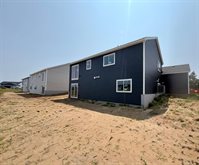 37547 Greenway Avenue, North Branch, MN 55056