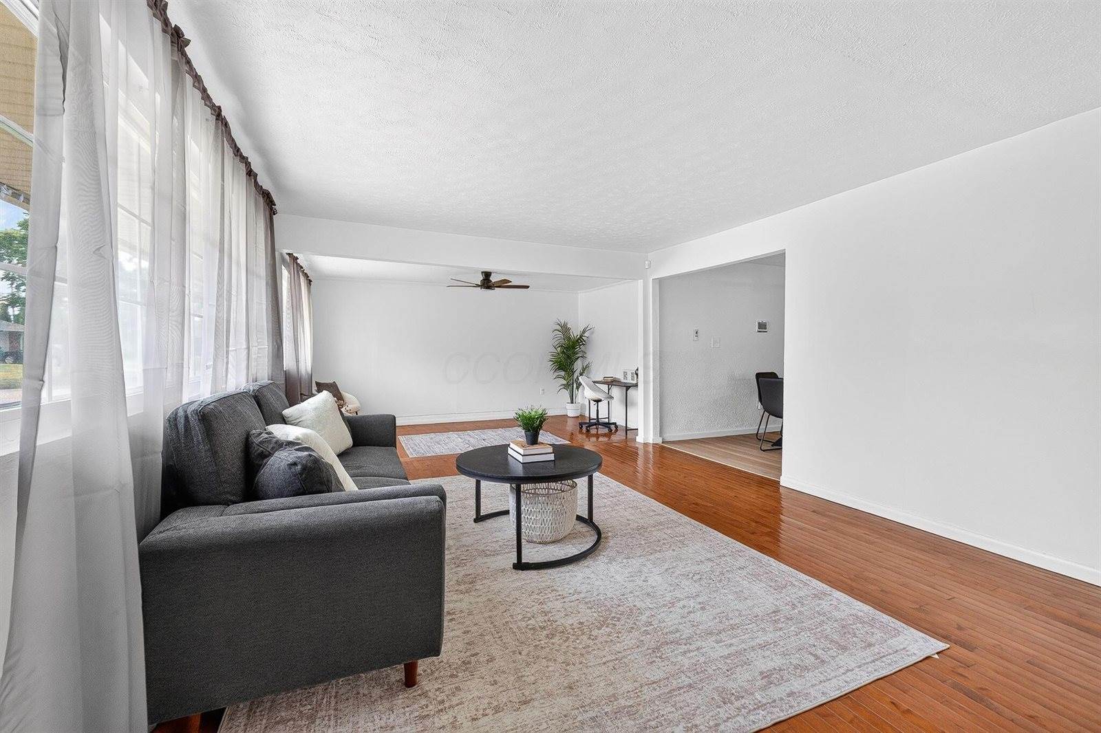 3318 Miriam Drive South, Columbus, OH 43204