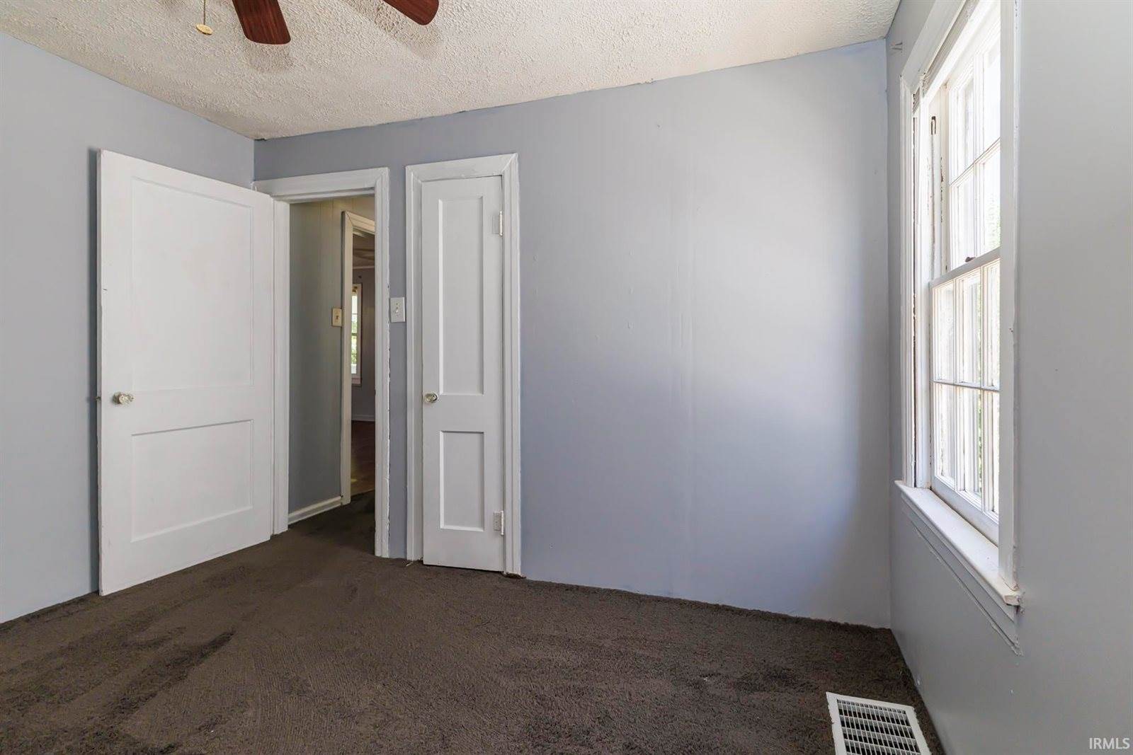 2814 S Jefferson Street, Muncie, IN 47302