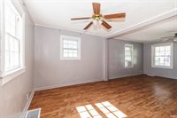 2814 S Jefferson Street, Muncie, IN 47302