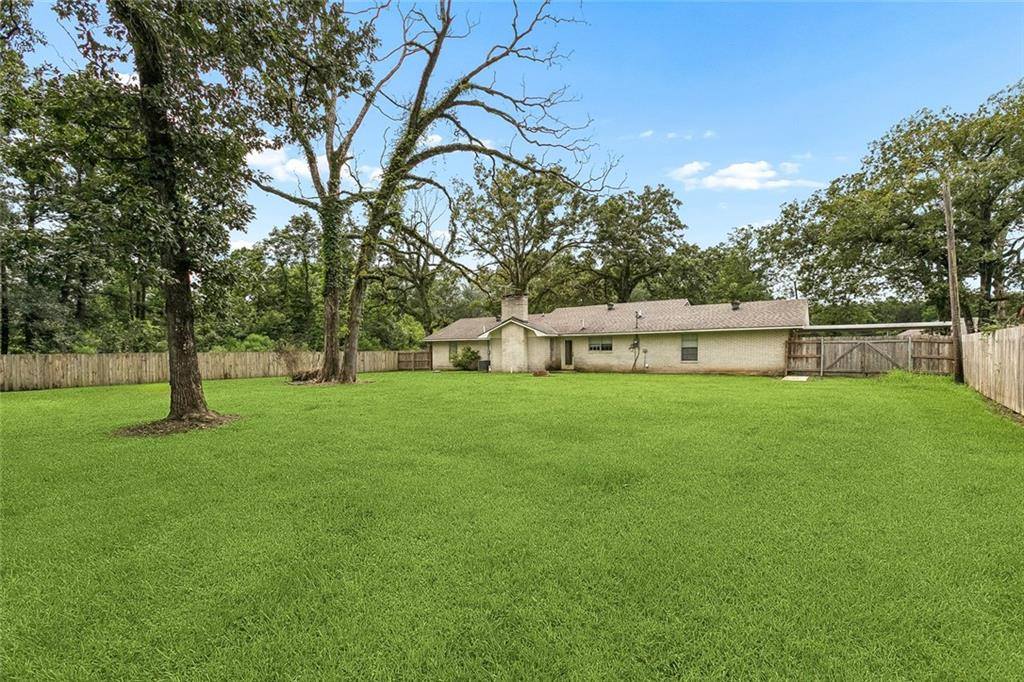 24164 John Mckigney Road, Springfield, LA 70462