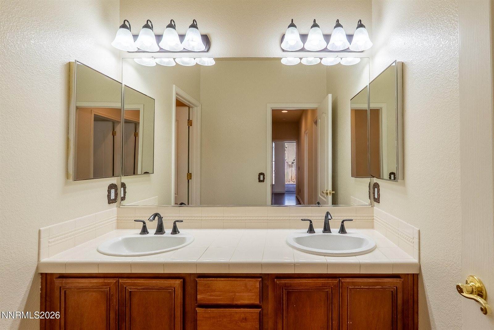 3241 Compase Court, Sparks, NV 89436