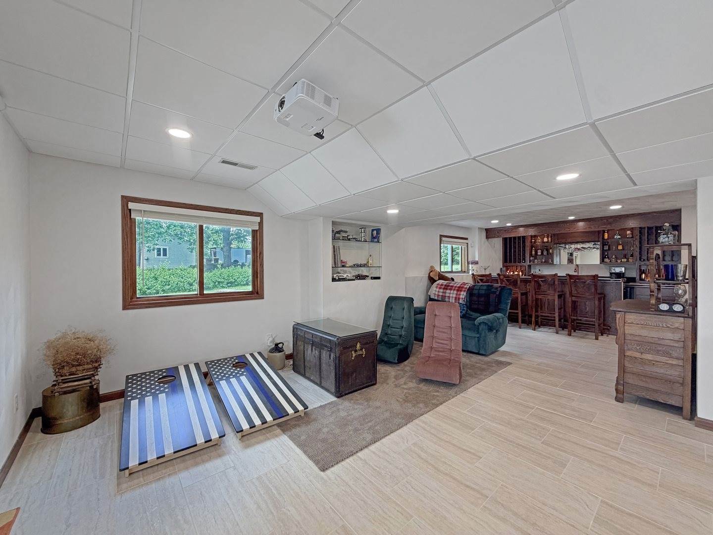 1954 Delmar Drive, Freeport, IL 61032