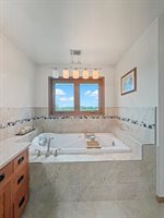 1954 Delmar Drive, Freeport, IL 61032