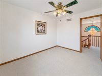 1954 Delmar Drive, Freeport, IL 61032