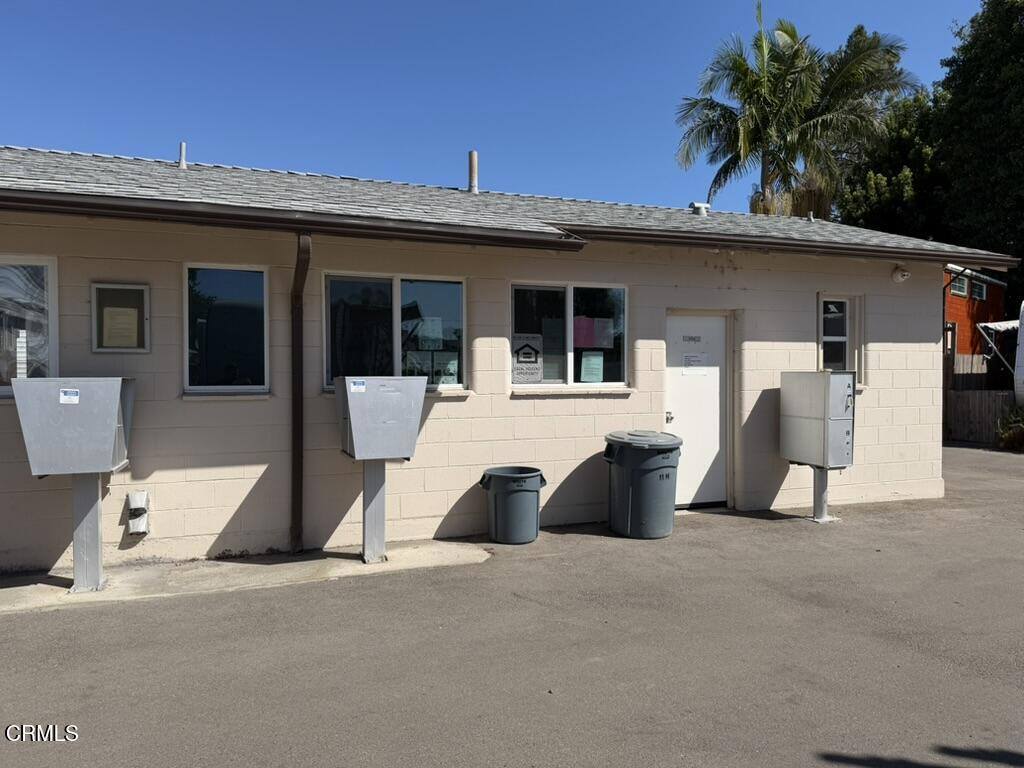 4725 9th Street, Carpinteria, CA 93013
