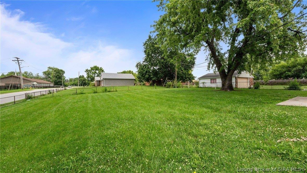 201 Luther Circle, Jeffersonville, IN 47130