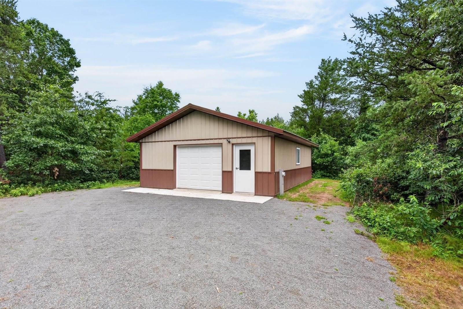 6621 Evergreen Avenue, Wisconsin Rapids, WI 54494