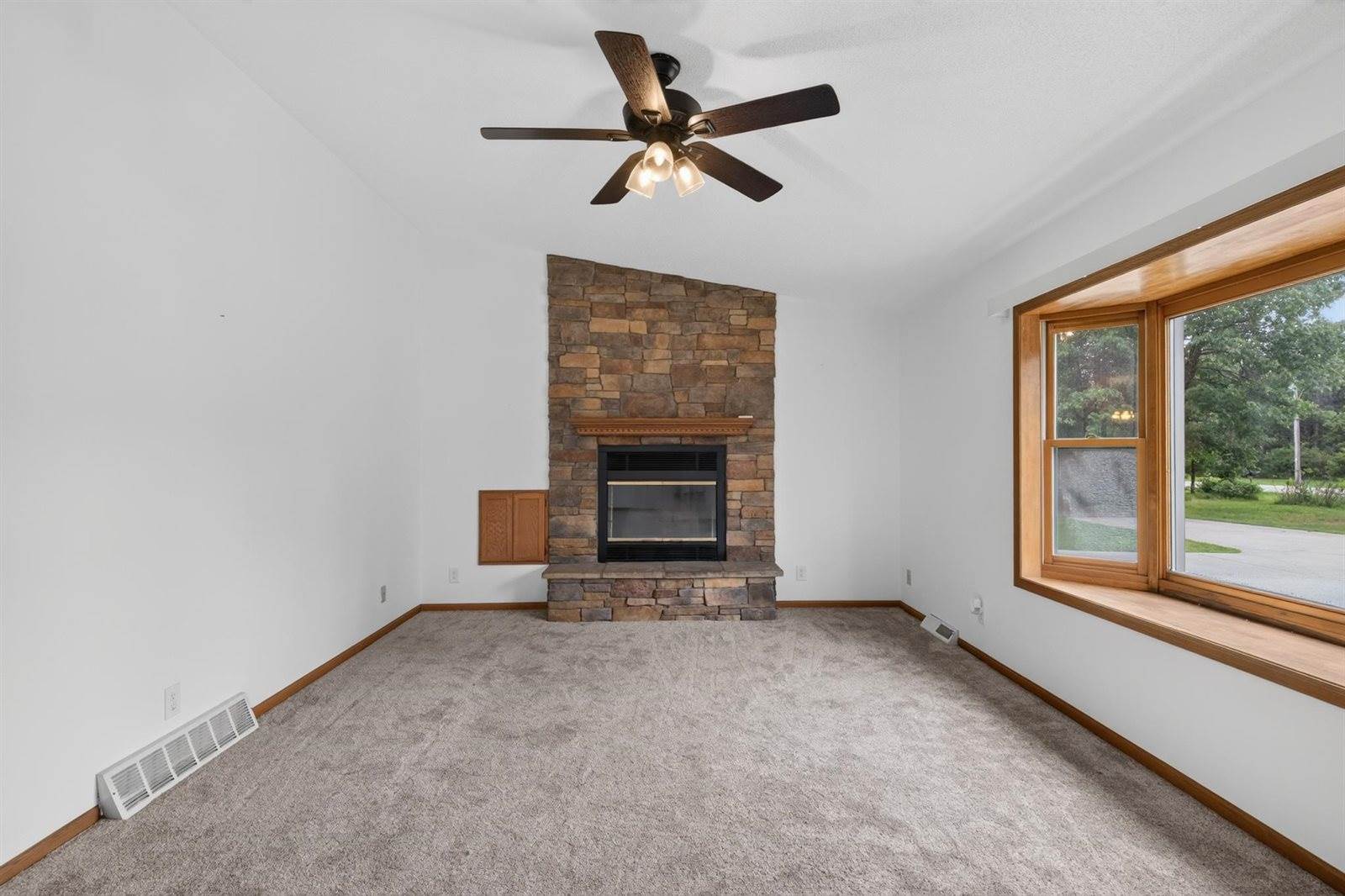 6621 Evergreen Avenue, Wisconsin Rapids, WI 54494