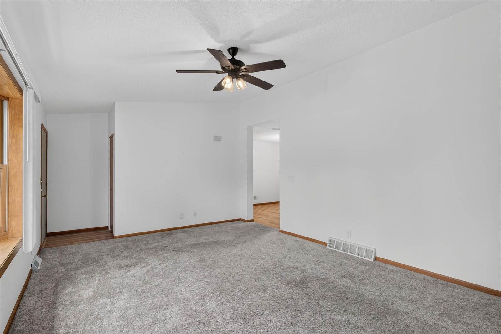 6621 Evergreen Avenue, Wisconsin Rapids, WI 54494
