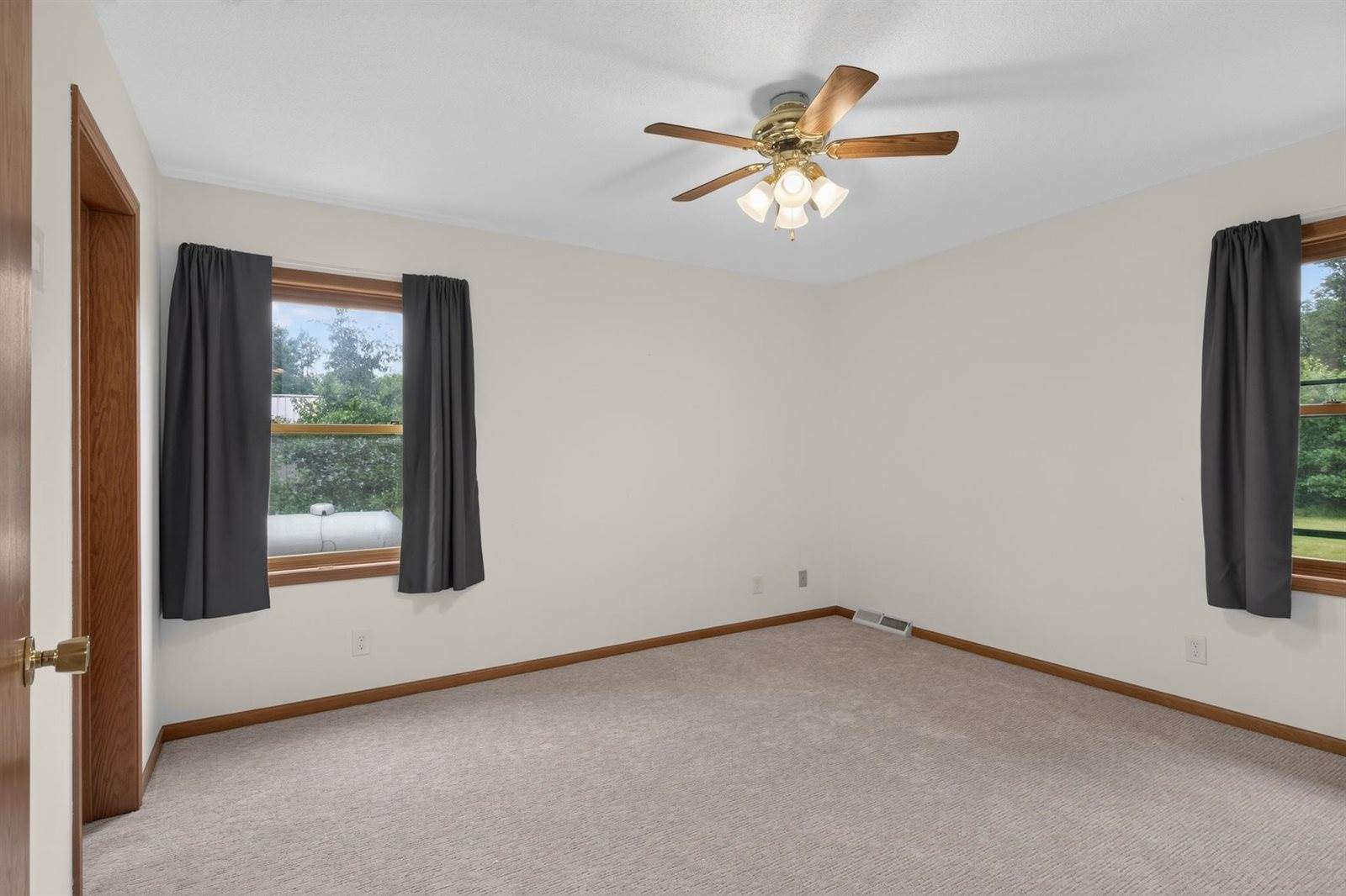 6621 Evergreen Avenue, Wisconsin Rapids, WI 54494