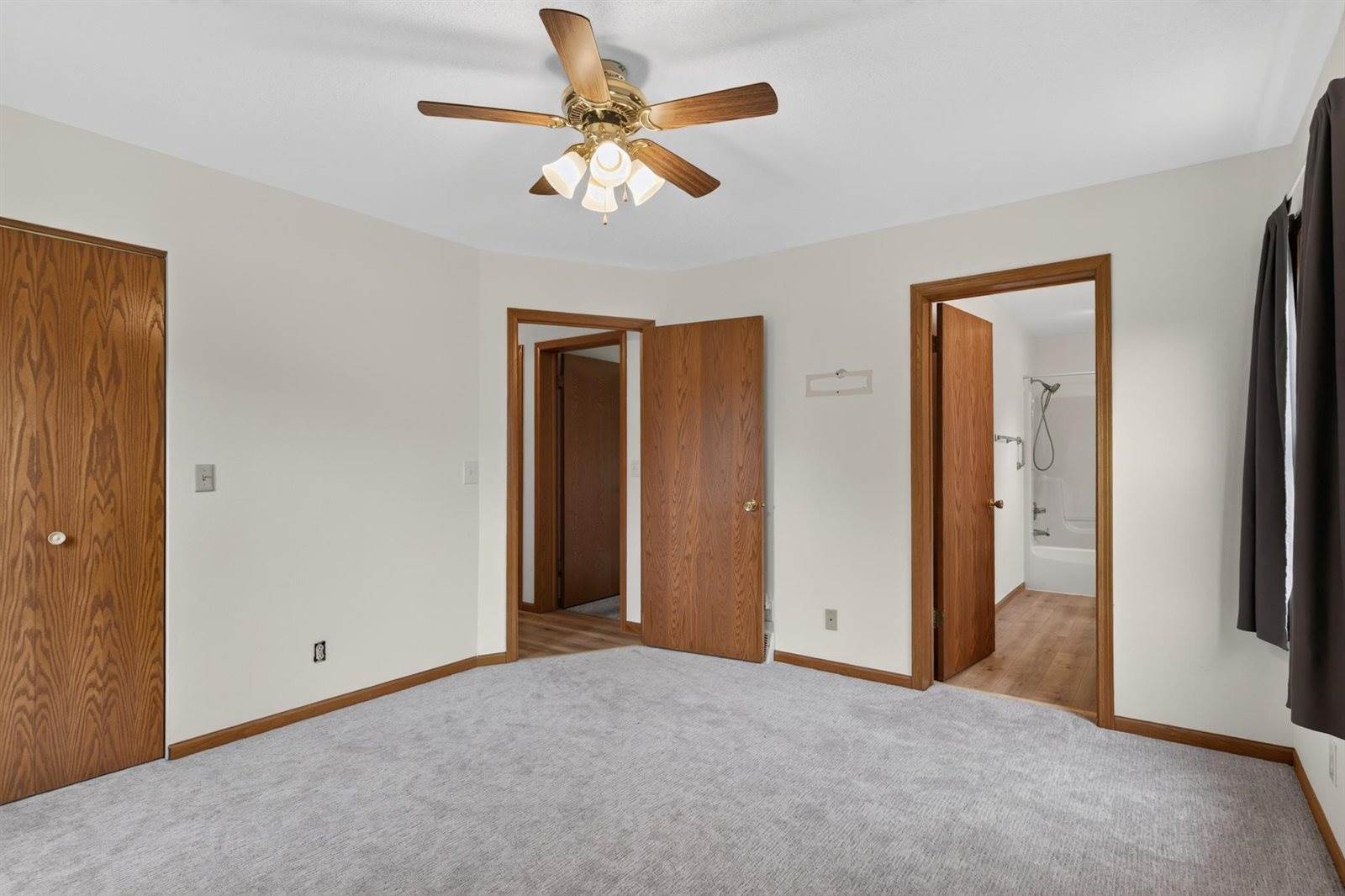 6621 Evergreen Avenue, Wisconsin Rapids, WI 54494