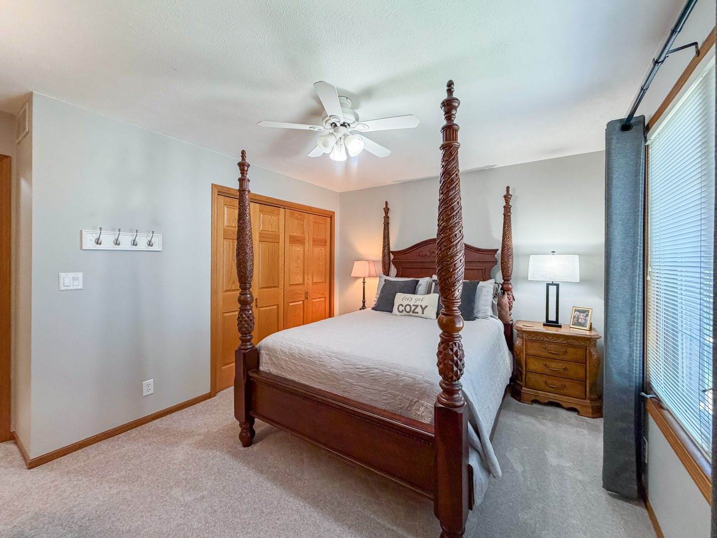 3005 Countryside Lane, Freeport, IL 61032