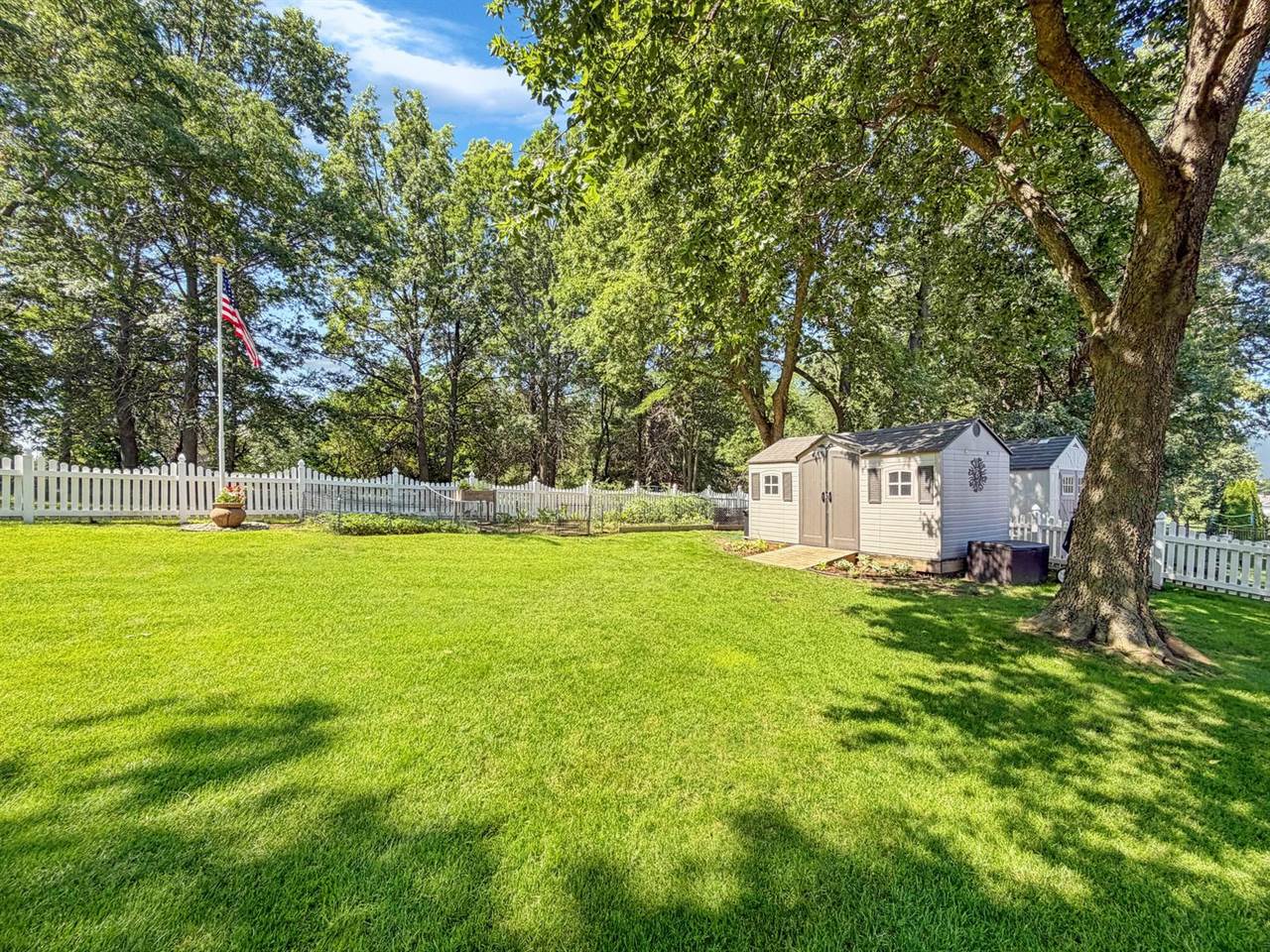 3005 Countryside Lane, Freeport, IL 61032