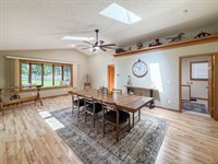 3005 Countryside Lane, Freeport, IL 61032