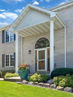 3005 Countryside Lane, Freeport, IL 61032