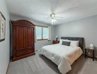3005 Countryside Lane, Freeport, IL 61032