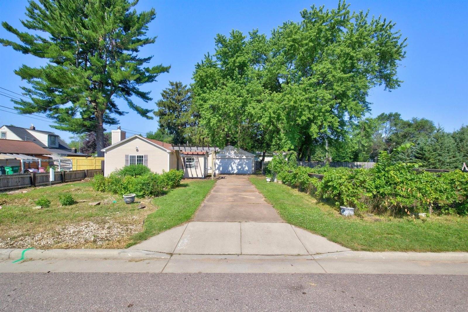 1231 N 15th Street, Wisconsin Rapids, WI 54494