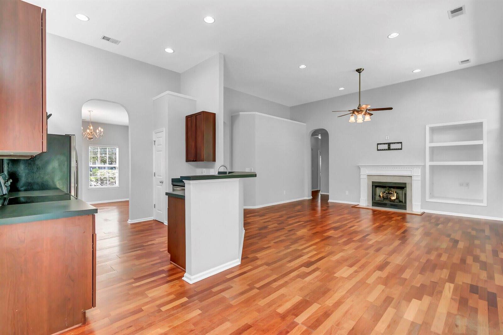 116 Carolinian Drive, Summerville, SC 29485