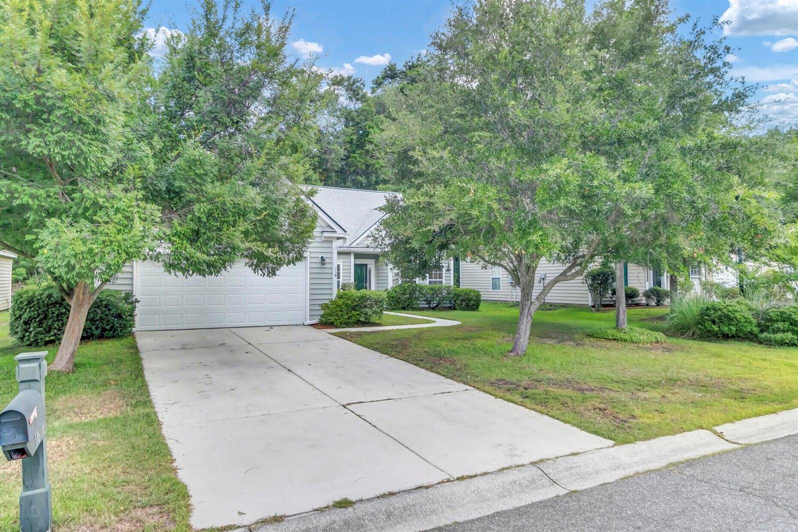 116 Carolinian Drive, Summerville, SC 29485