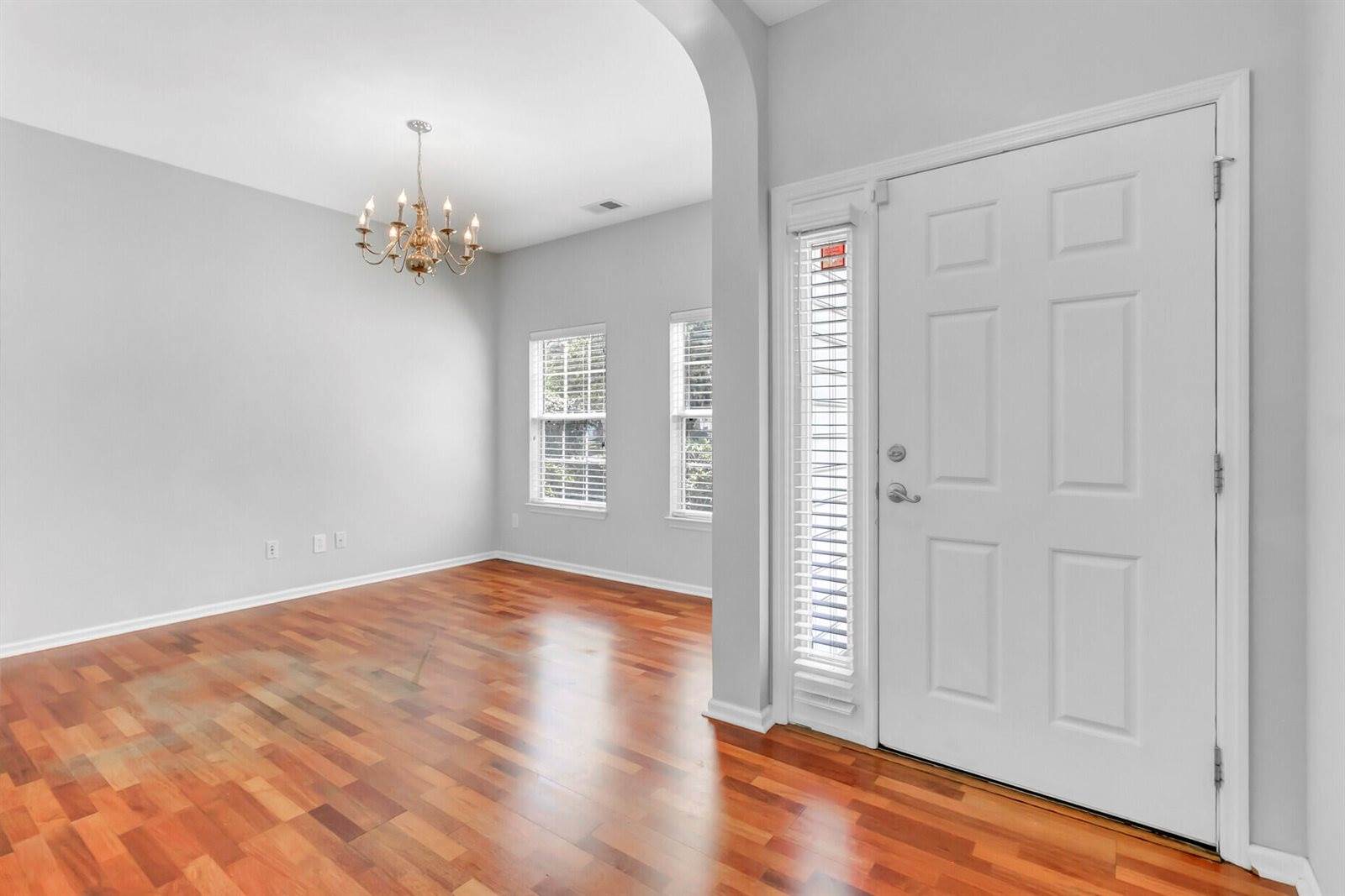 116 Carolinian Drive, Summerville, SC 29485