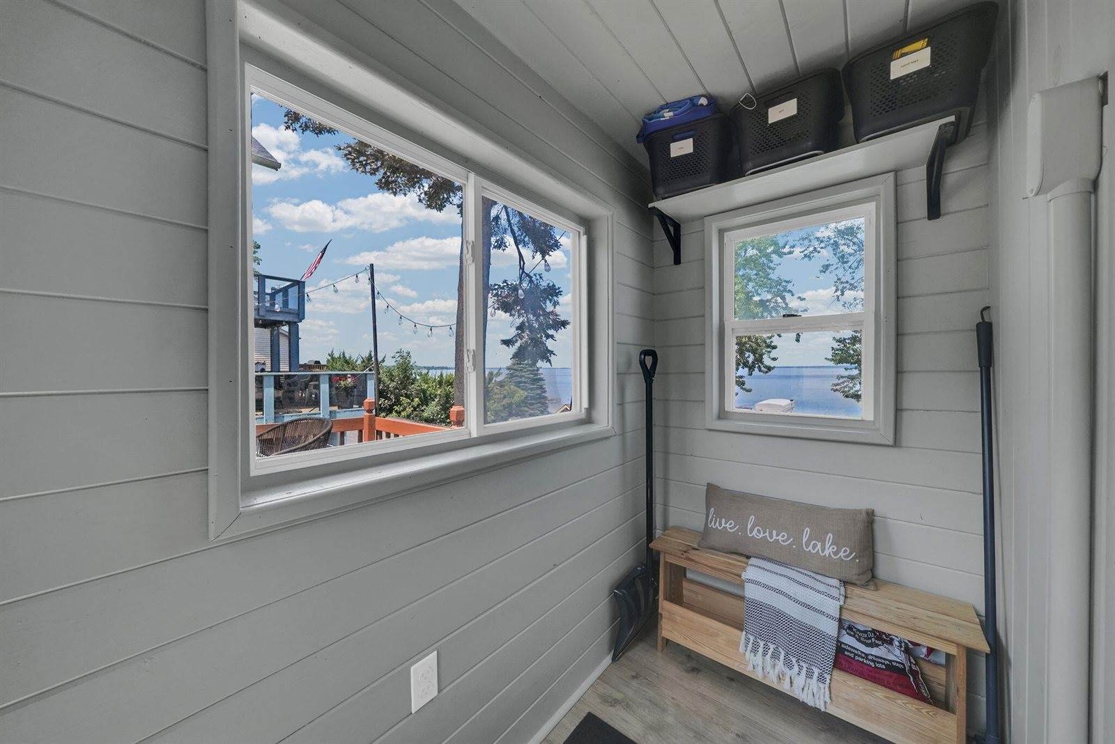 5380 West Houghton Lake Drive, Houghton Lake, MI 48629