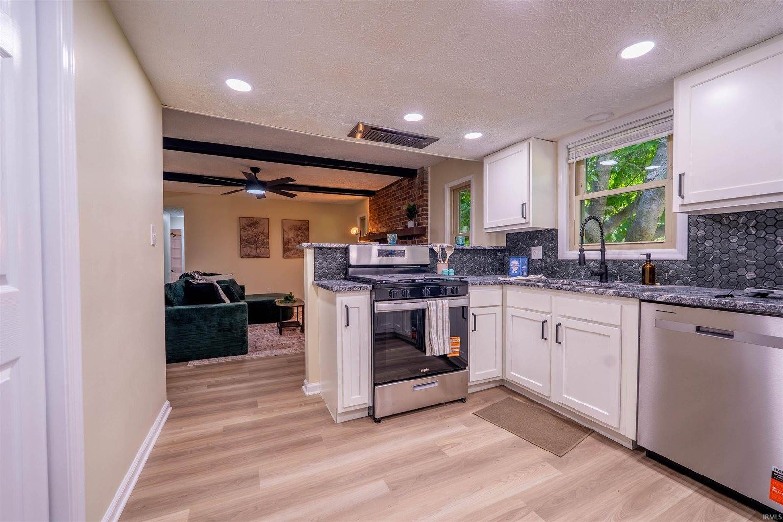 71 E Wildwood Drive, Springport, IN 47386