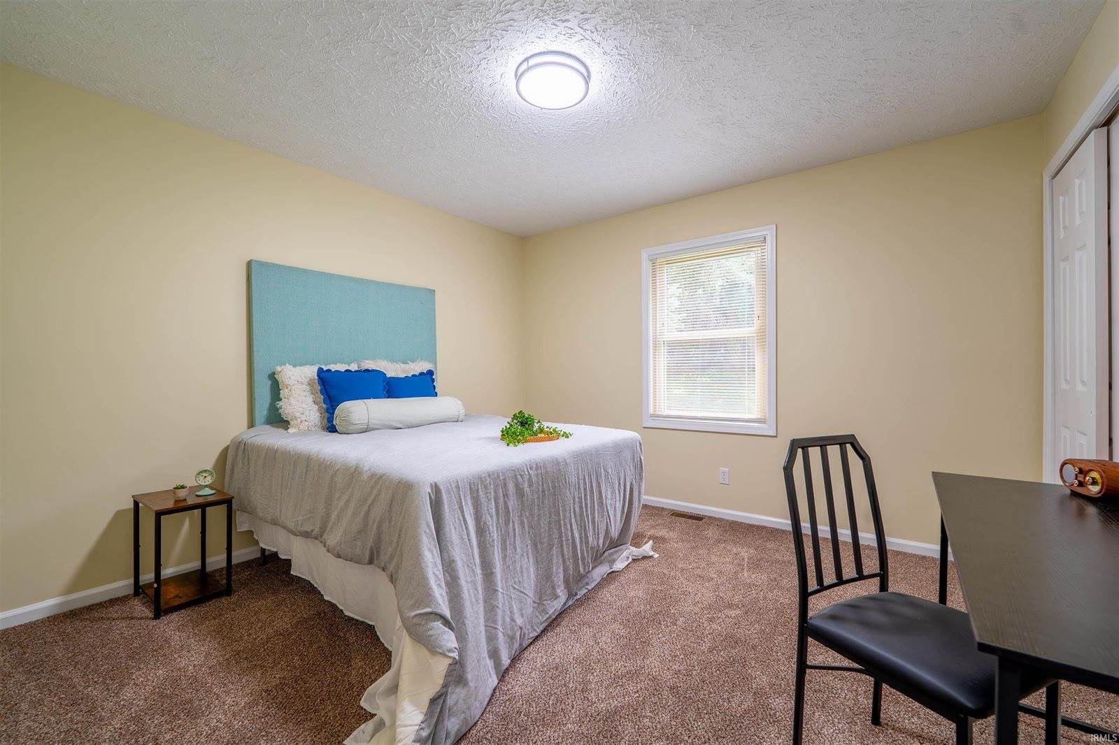 71 E Wildwood Drive, Springport, IN 47386