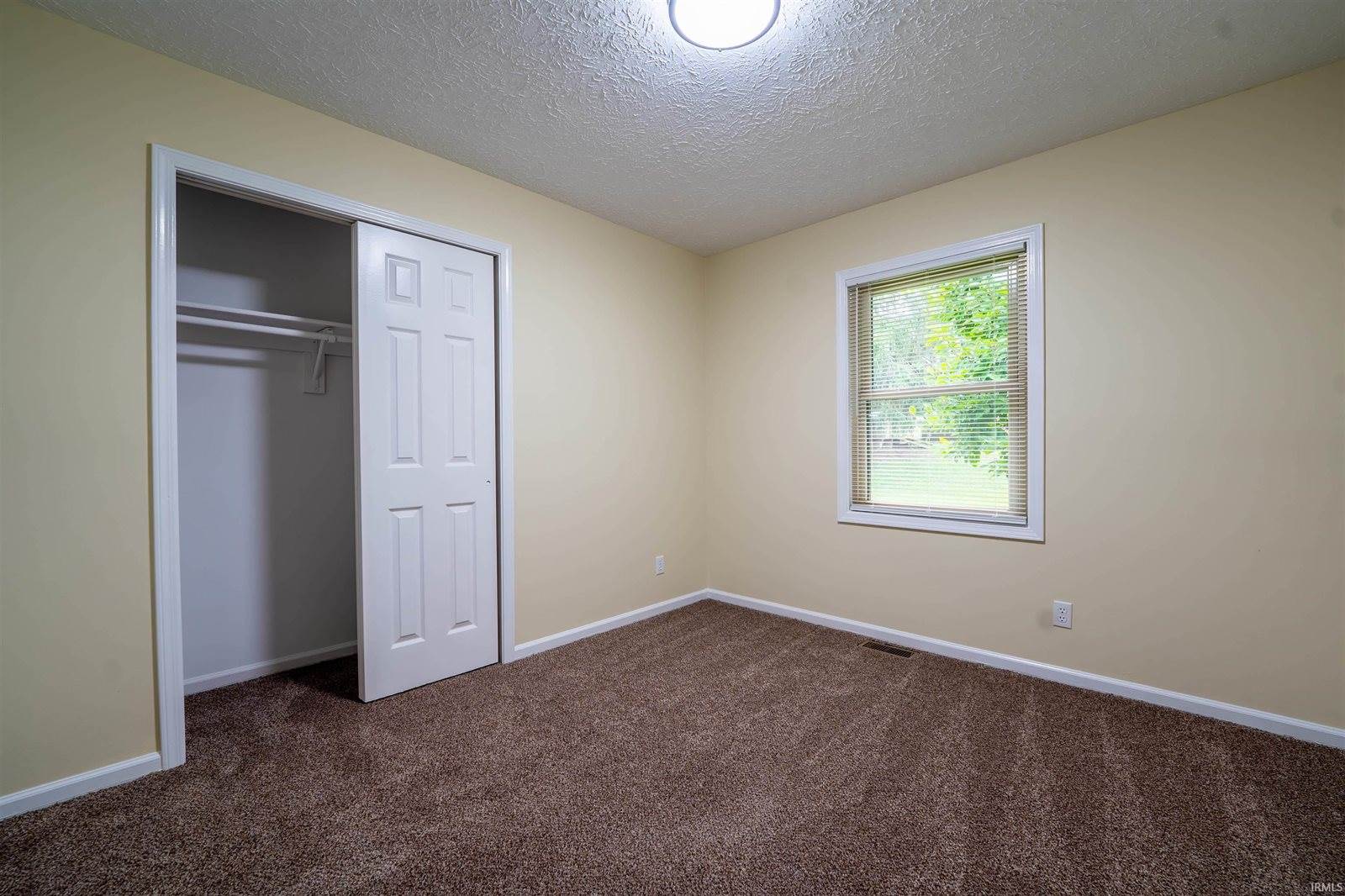 71 E Wildwood Drive, Springport, IN 47386