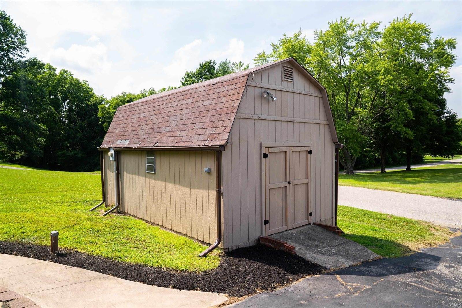 71 E Wildwood Drive, Springport, IN 47386