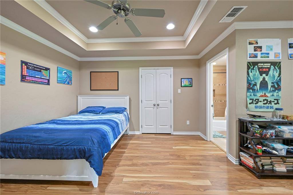 8810 Sandstone Drive, College Station, TX 77845