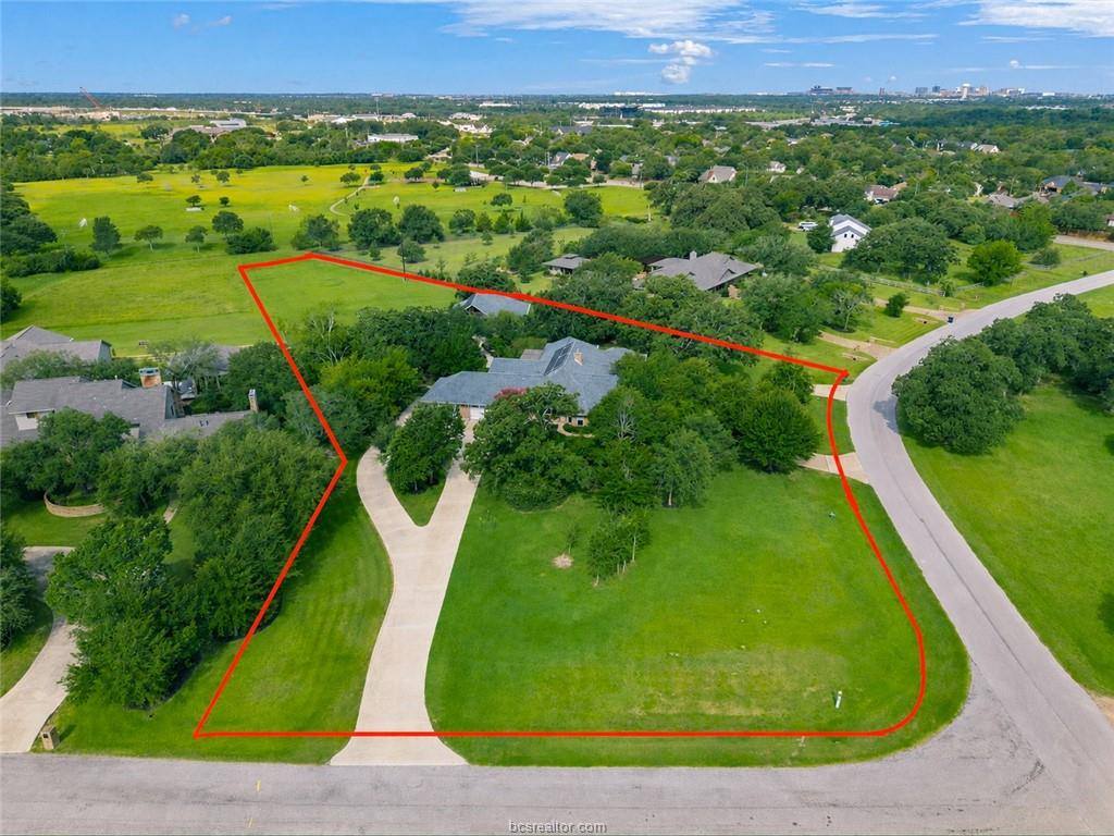 8810 Sandstone Drive, College Station, TX 77845