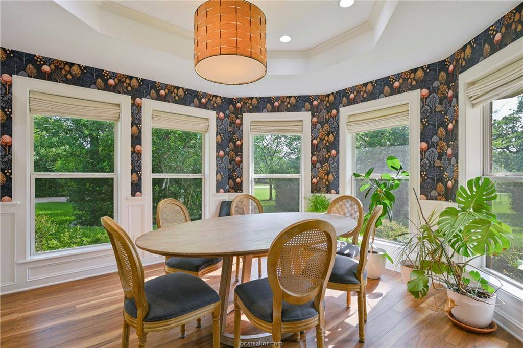 8810 Sandstone Drive, College Station, TX 77845