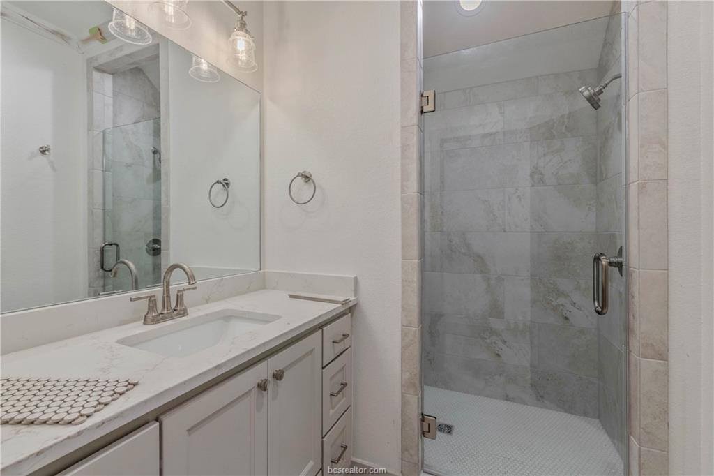 4751 Coral River Road, College Station, TX 77845