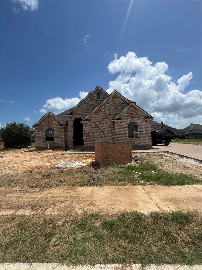 4751 Coral River Road, College Station, TX 77845